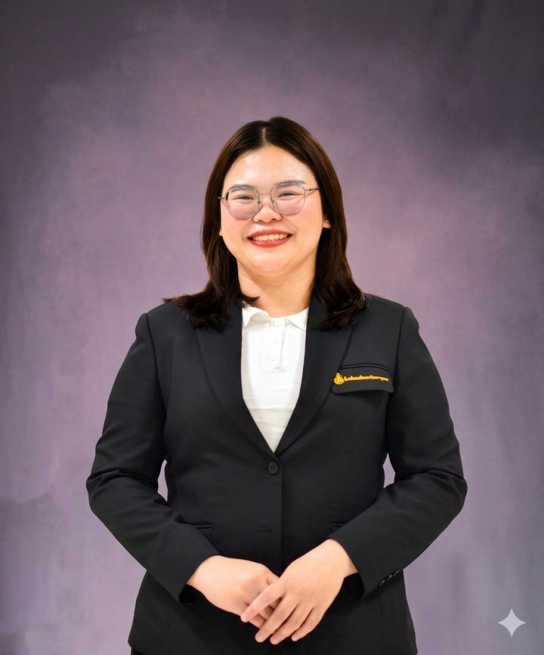 ครูวรวรรณ